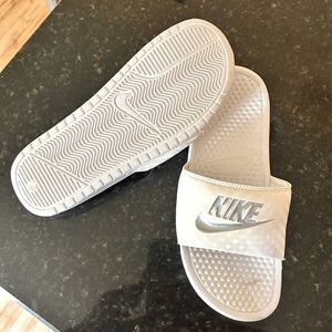 Nike Women’s Benassi Just Do It Sandal